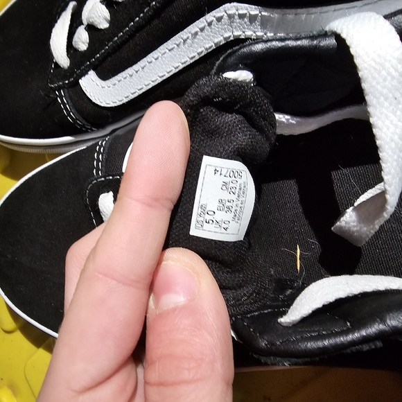 Vans Black and White Low-Top Sneakers - Picture 6 of 6